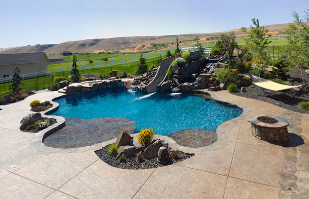 Custom all-tile pool at Kennewick Elegance, a custom pool built in Kennewick, WA, WA by Outdoor Elements Northwest