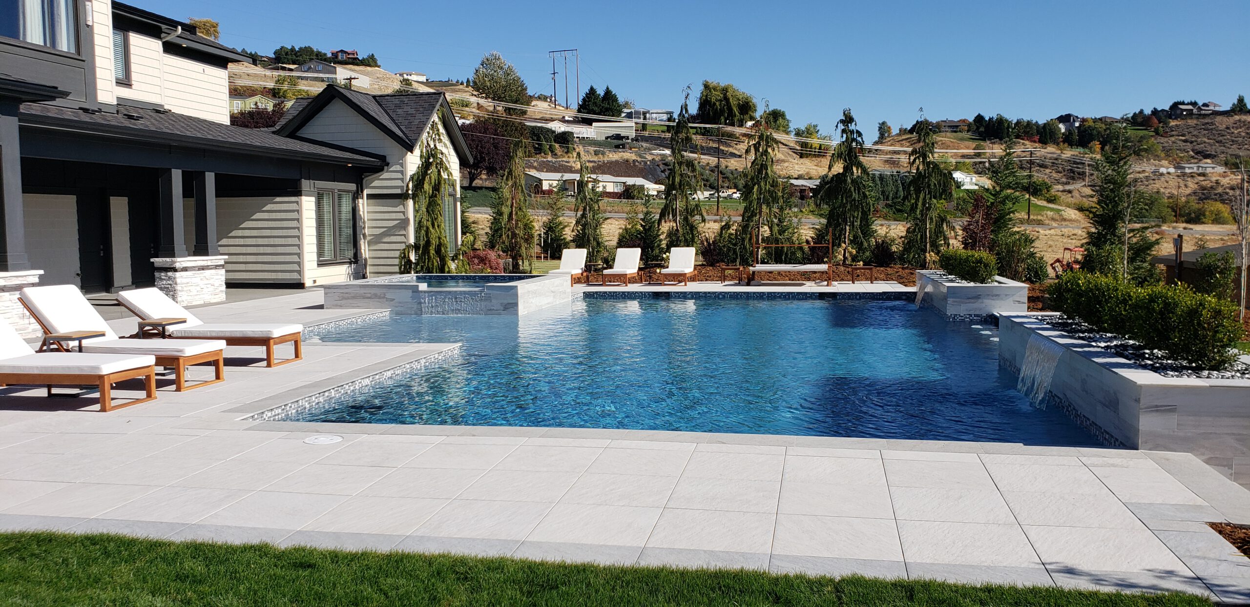 Custom all-tile pool at Sunnyslope Serenity, a custom pool built in Wenatchee, WA, WA by Outdoor Elements Northwest